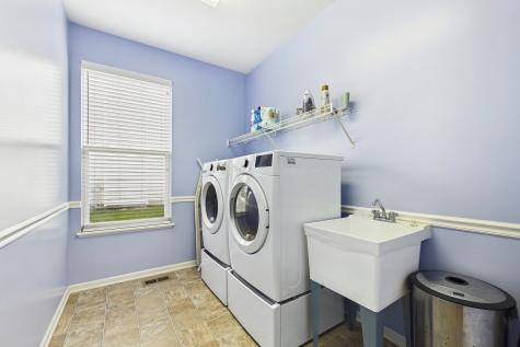 680 North Silver Leaf Lane Round Lake IL 60073