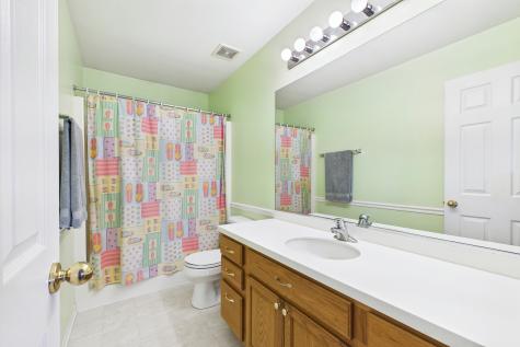 680 North Silver Leaf Lane Round Lake IL 60073