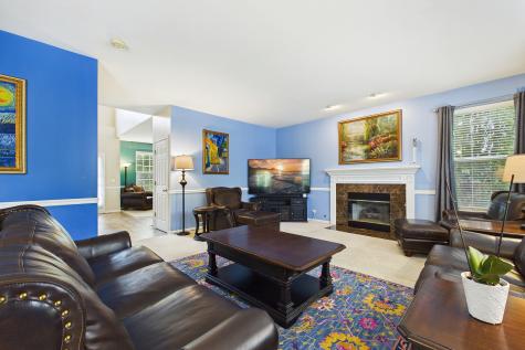 680 North Silver Leaf Lane Round Lake IL 60073