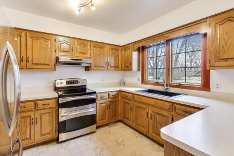 36W787 Red Haw Lane St. Charles IL 60174