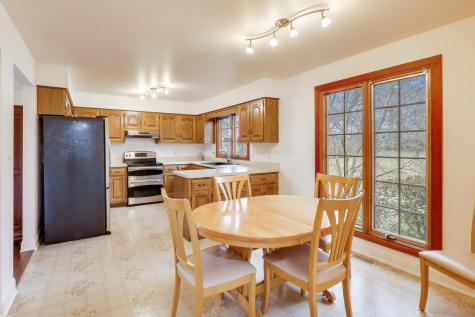 36W787 Red Haw Lane St. Charles IL 60174