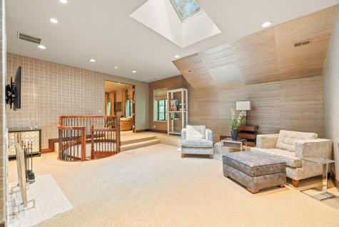 493 Hazel Avenue Highland Park IL 60035