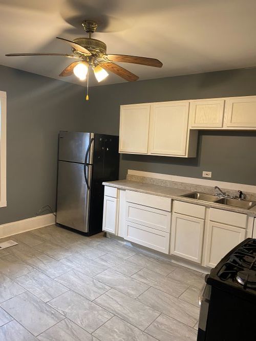 317 East 134th Street Chicago IL 60827