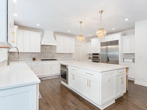 135 Settlers Drive Naperville IL 60565