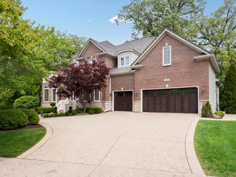 135 Settlers Drive Naperville IL 60565