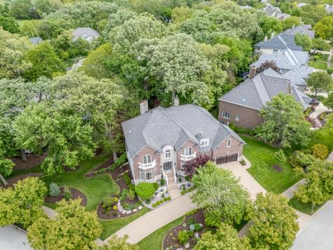 135 Settlers Drive Naperville IL 60565