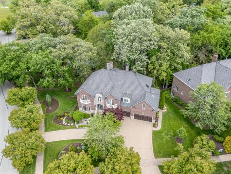 135 Settlers Drive Naperville IL 60565