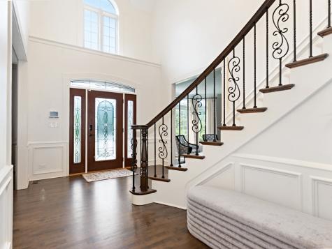 135 Settlers Drive Naperville IL 60565