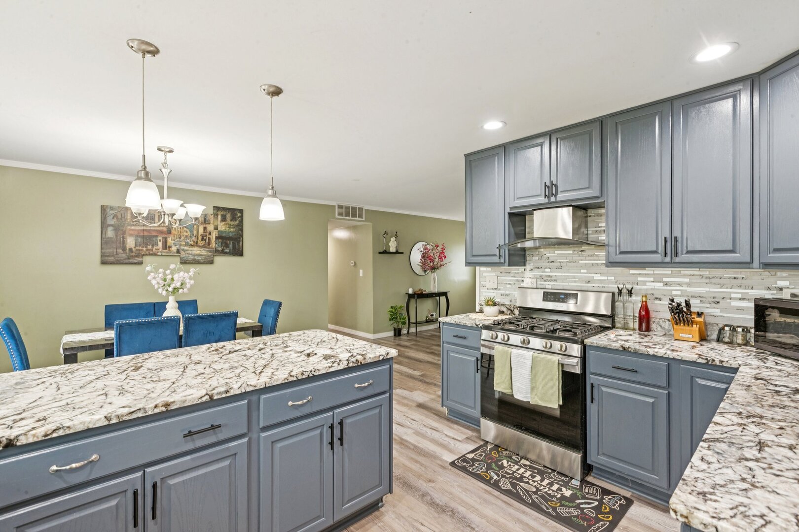 2 Emerson Drive Schaumburg IL 60194