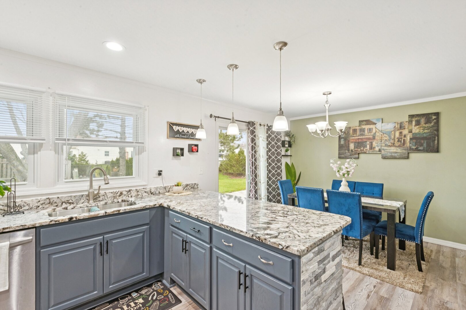2 Emerson Drive Schaumburg IL 60194