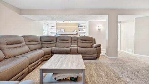 5 Siesta Court Bloomington IL 61704