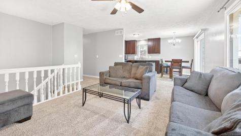 5 Siesta Court Bloomington IL 61704