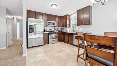 5 Siesta Court Bloomington IL 61704