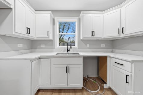3300 Butler Avenue Steger IL 60475