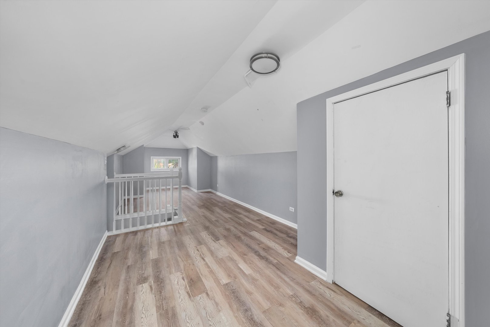 7643 South Paxton Avenue Chicago IL 60649