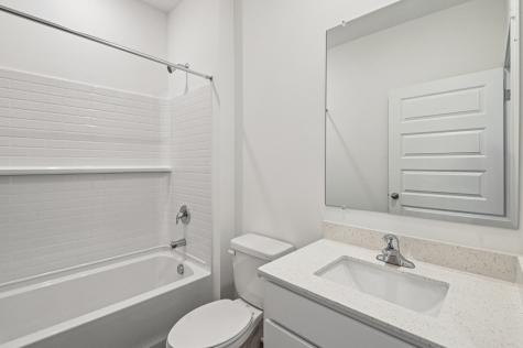 2413 Glacier Street Pingree Grove IL 60140