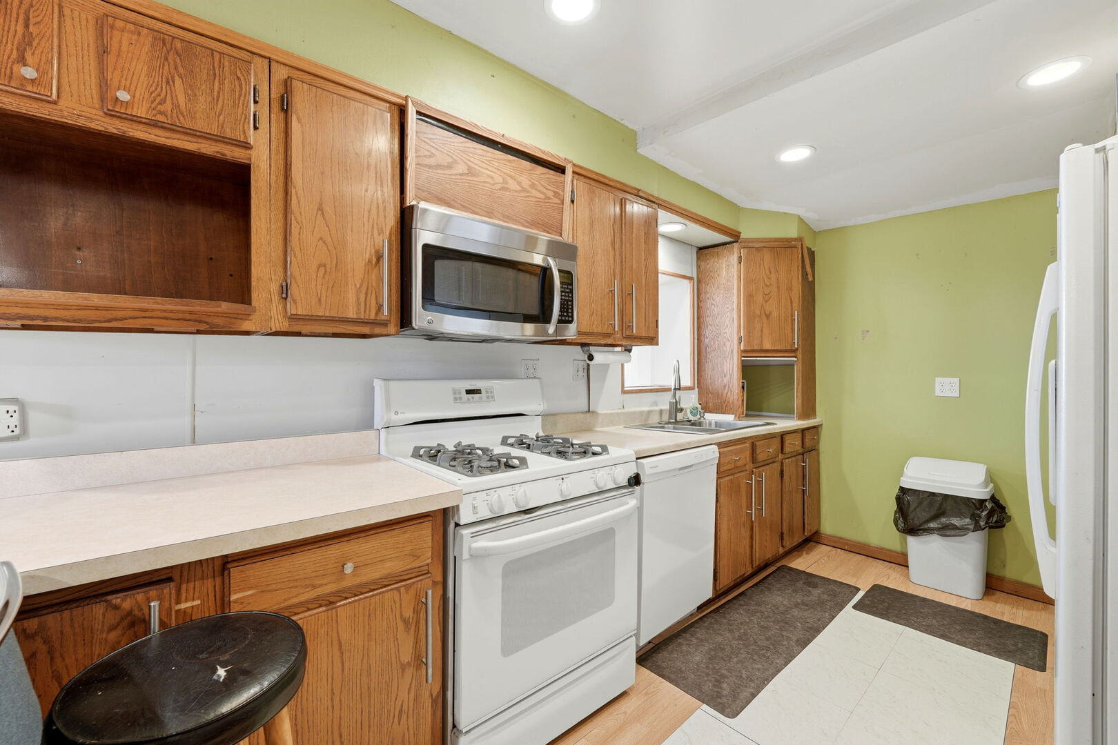 7731 West Farragut Avenue Chicago IL 60656