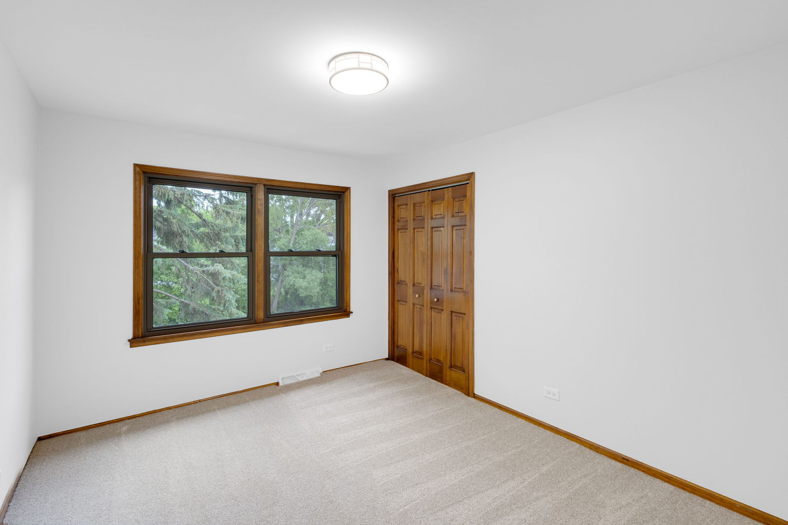 648 62ND Court Downers Grove IL 60516