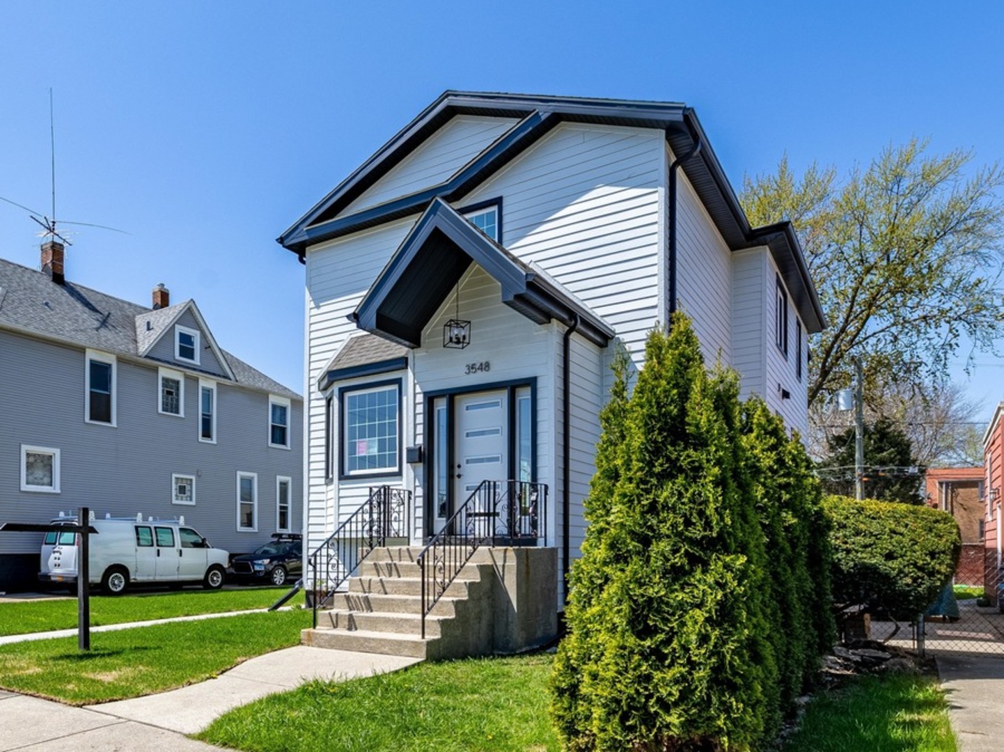 3548 Clinton Avenue Berwyn IL 60402
