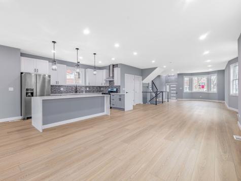 3548 Clinton Avenue Berwyn IL 60402