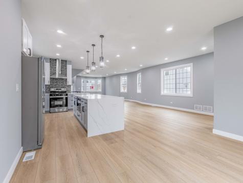 3548 Clinton Avenue Berwyn IL 60402