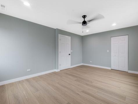 3548 Clinton Avenue Berwyn IL 60402