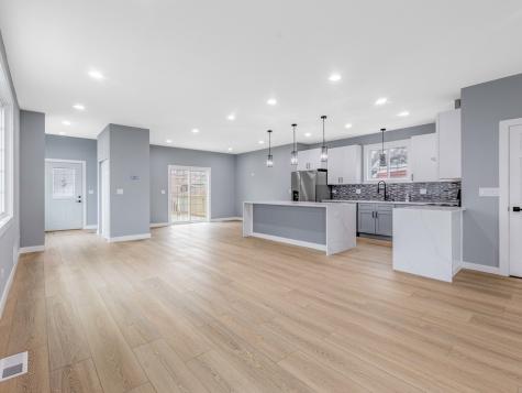 3548 Clinton Avenue Berwyn IL 60402