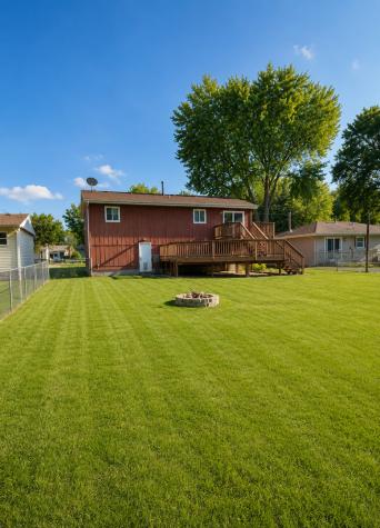 4500 Clearview Drive Mchenry IL 60050