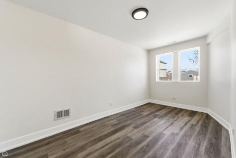 710 Greenbay Avenue Calumet City IL 60409