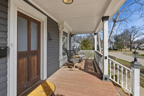 410 Standish Street Elgin IL 60123