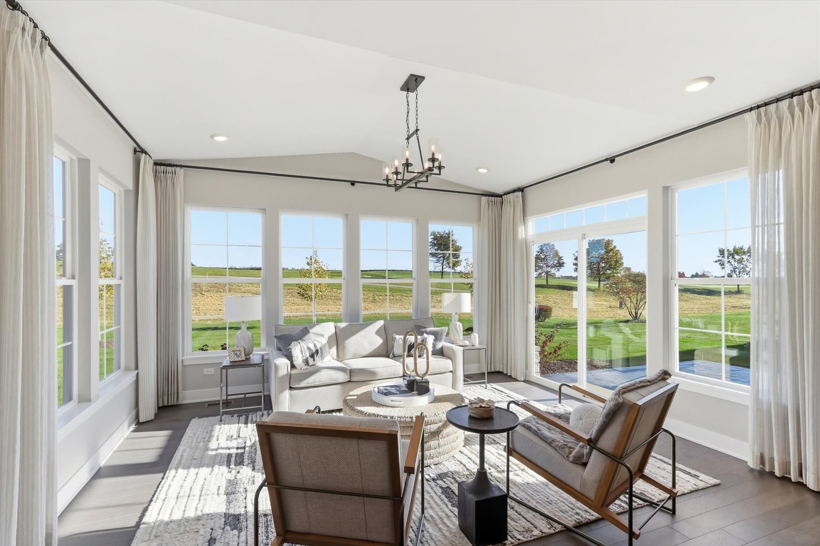 110 39TH Street Downers Grove IL 60515