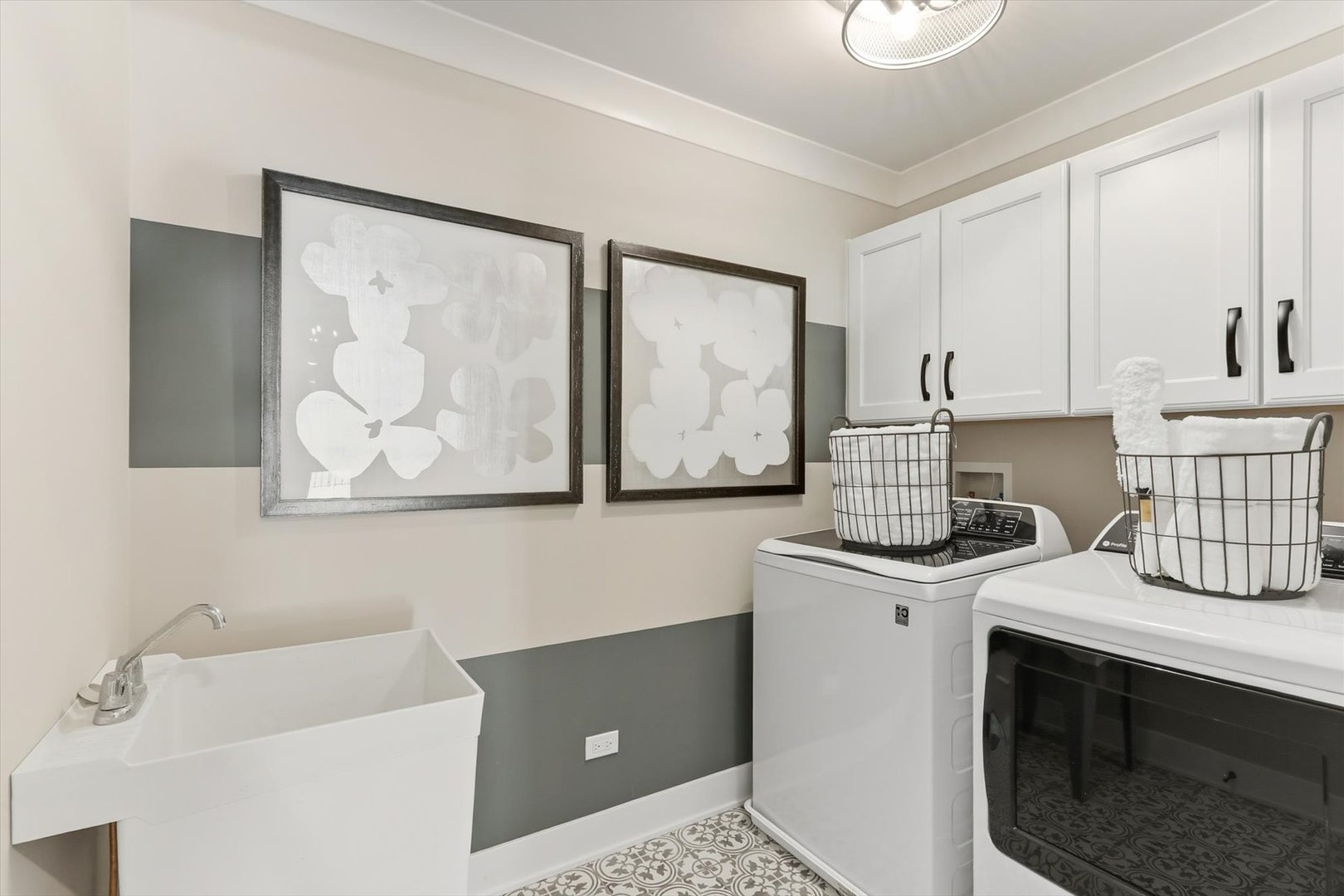 110 39TH Street Downers Grove IL 60515