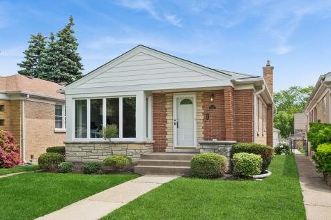 6341 North Tripp Avenue Chicago IL 60646