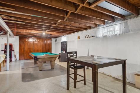 6341 North Tripp Avenue Chicago IL 60646