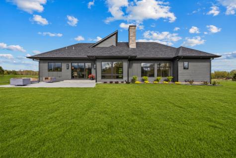 4311 Red Tail Lane Johnsburg IL 60051