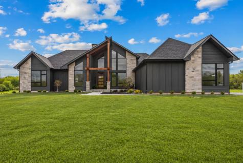 4311 Red Tail Lane Johnsburg IL 60051