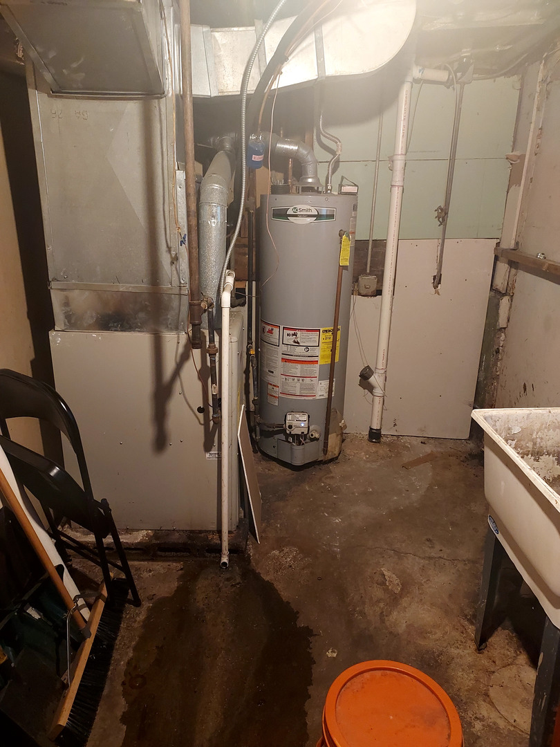 9834 South Oglesby Street Chicago IL 60617