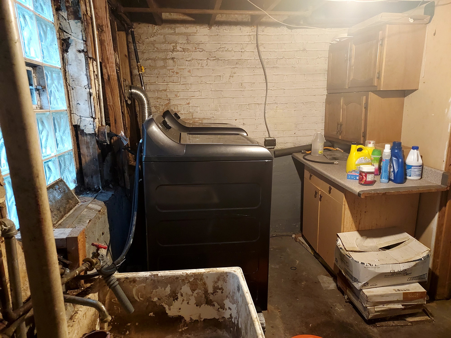 9834 South Oglesby Street Chicago IL 60617