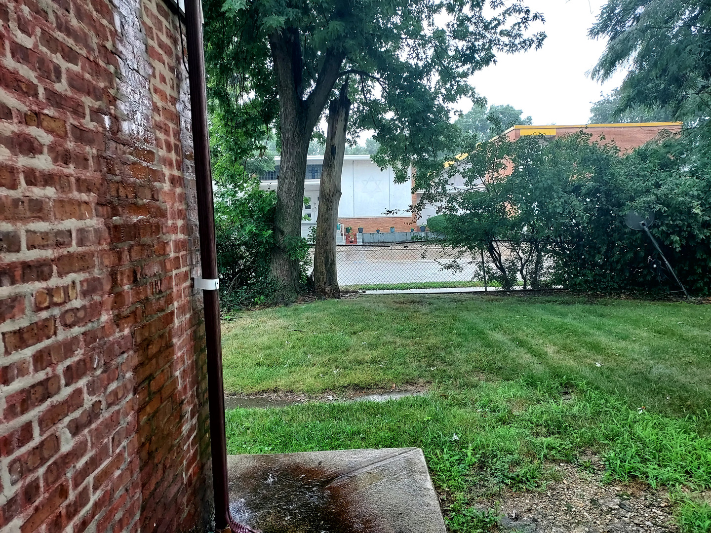 9834 South Oglesby Street Chicago IL 60617