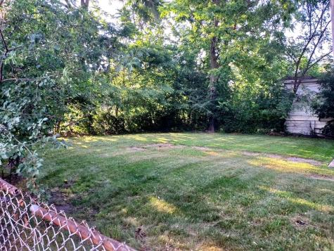 9834 South Oglesby Street Chicago IL 60617