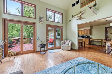 13 Signal Point Lane Galena IL 61036