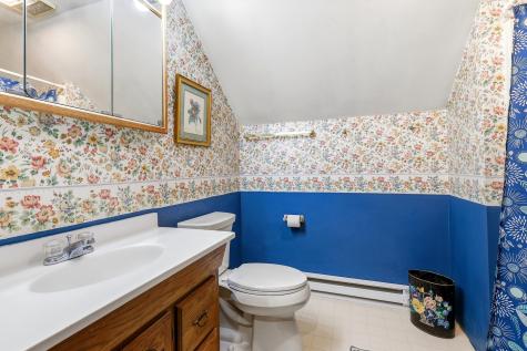 13 Signal Point Lane Galena IL 61036