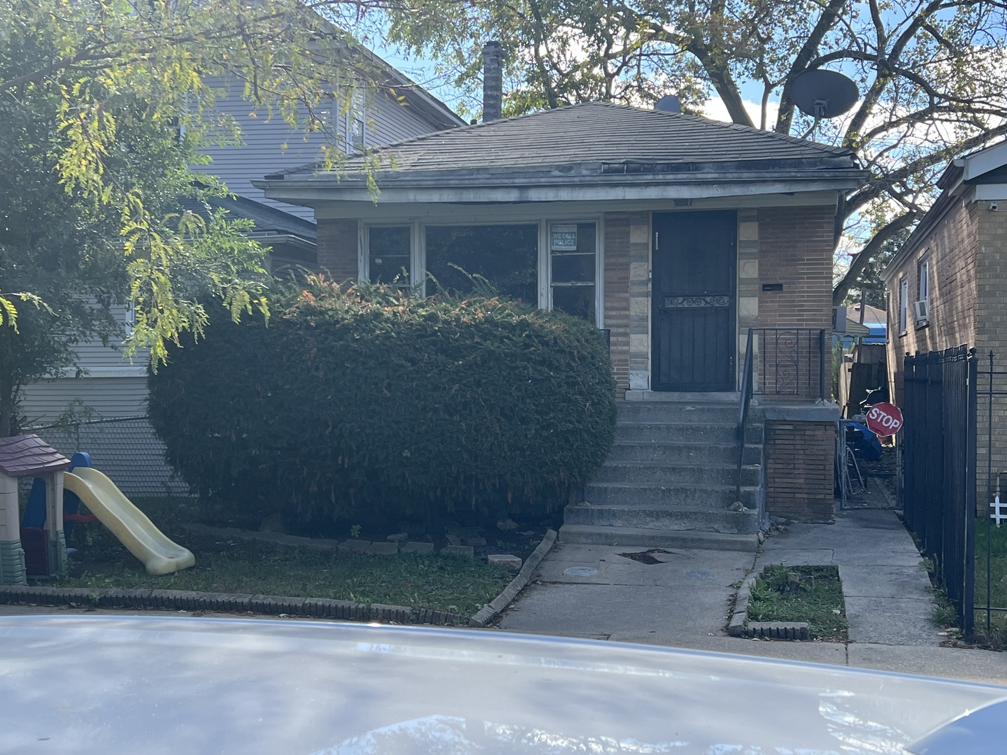 2115 West 68th Place Chicago IL 60636