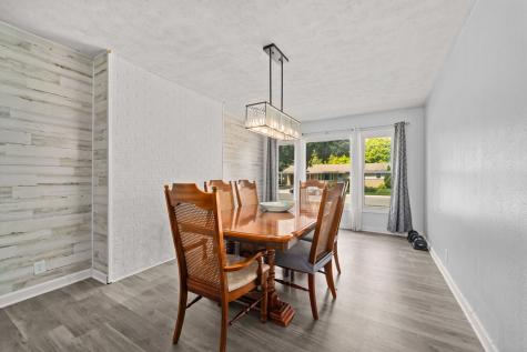 2227 Exeter Avenue Loves Park IL 61111