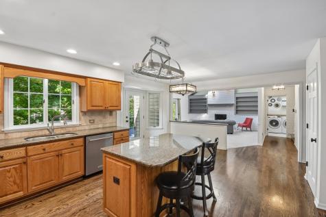 1507 Gardenside Court Naperville IL 60540
