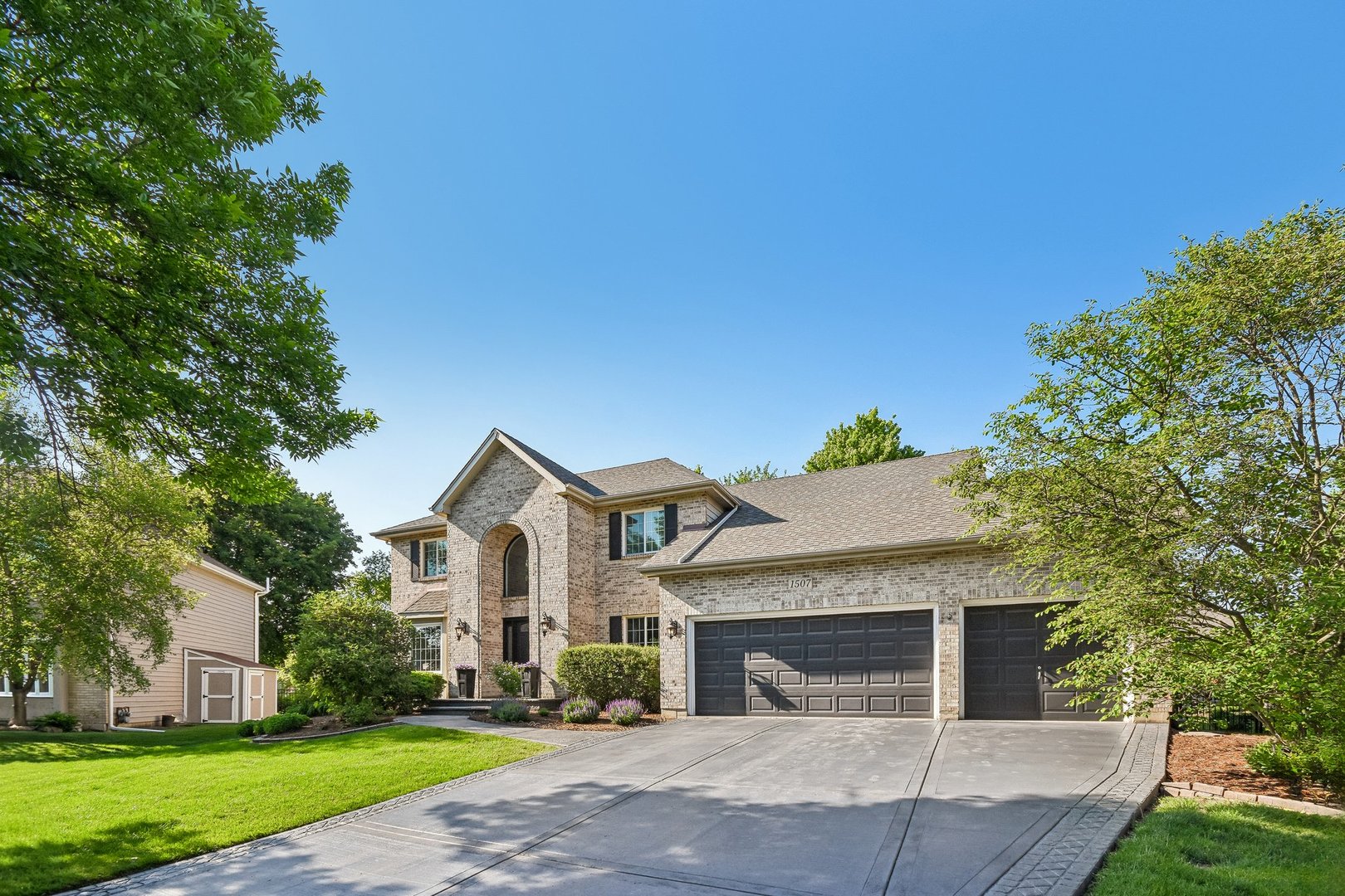 1507 Gardenside Court Naperville IL 60540