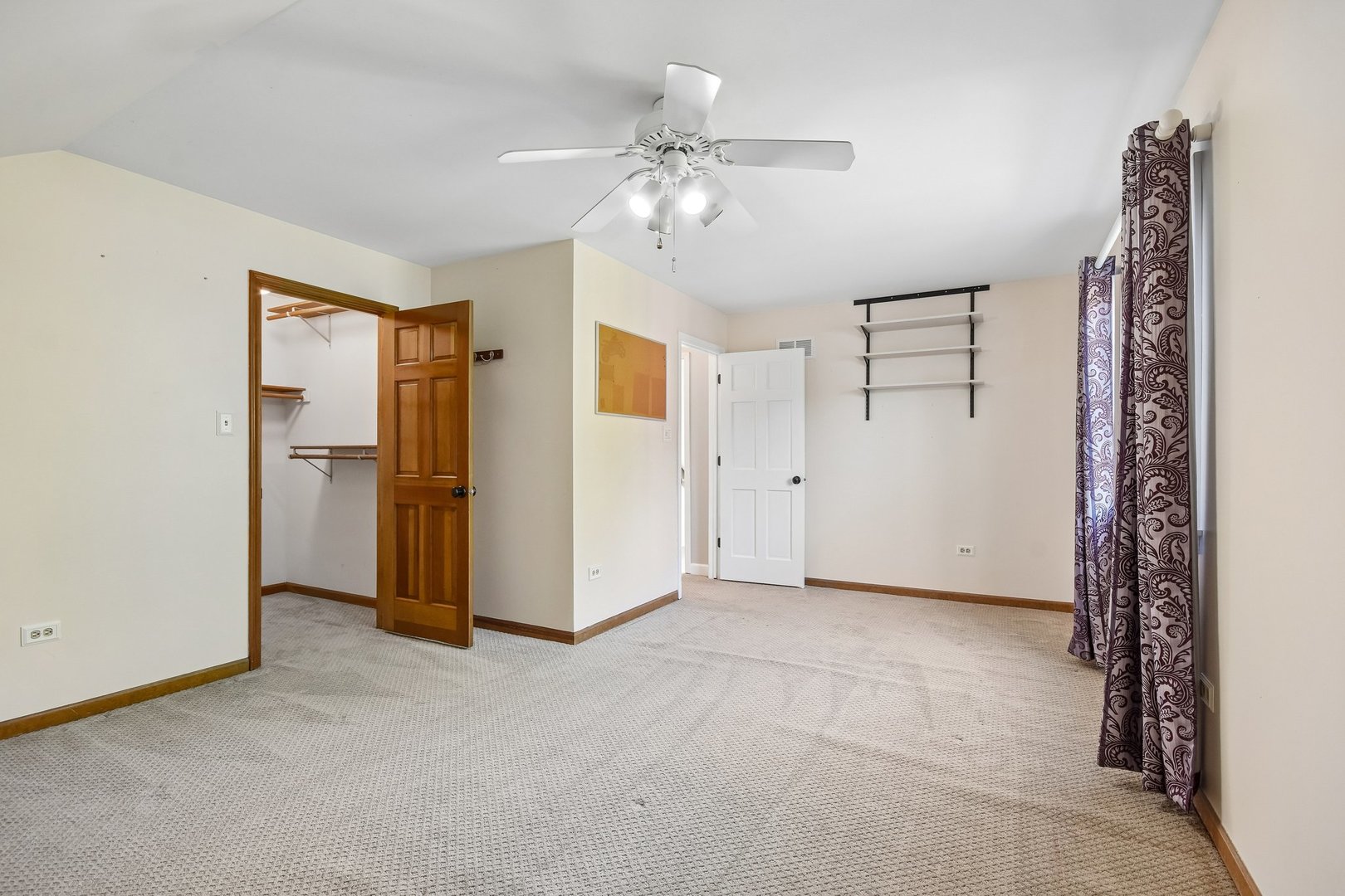 1507 Gardenside Court Naperville IL 60540