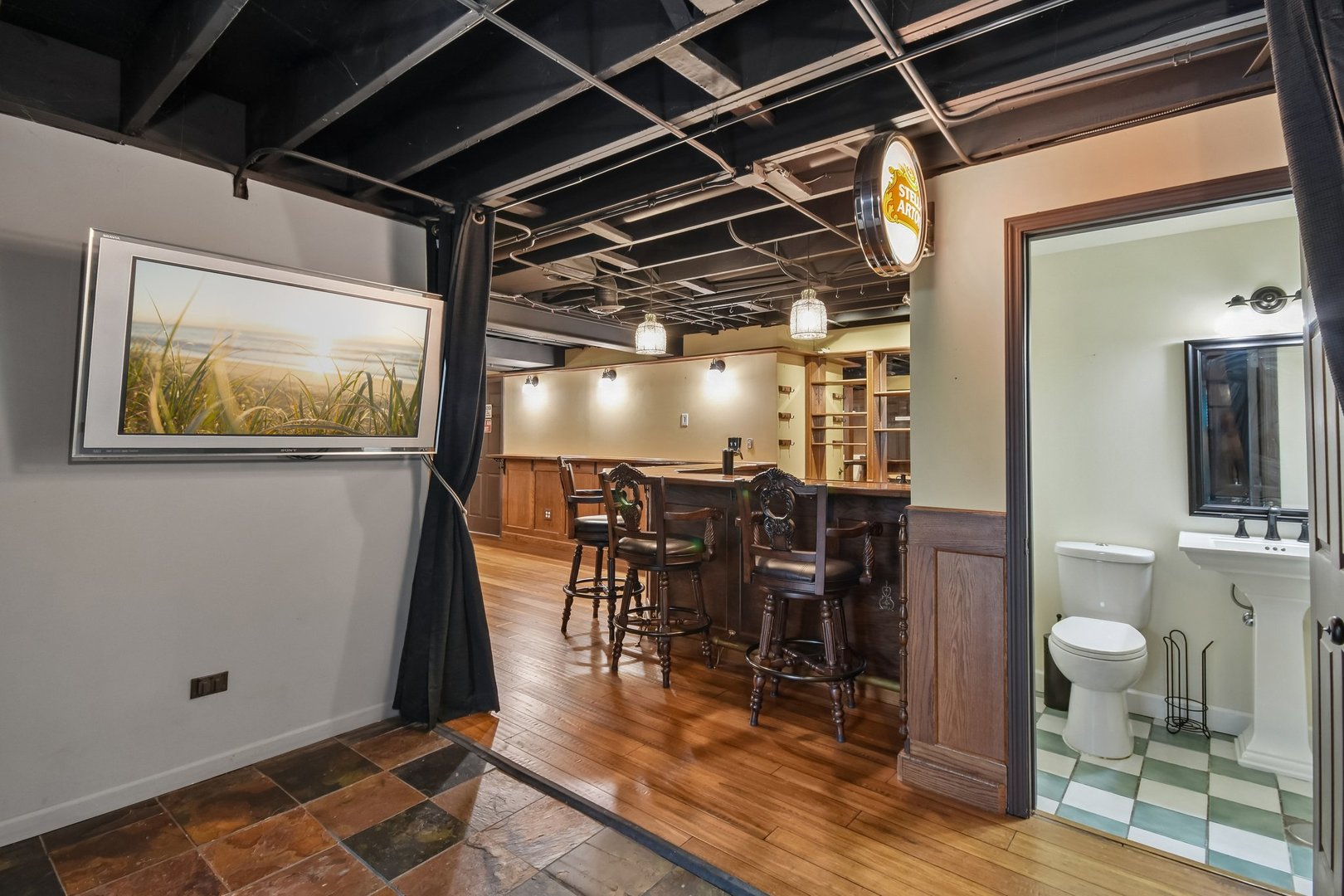 1507 Gardenside Court Naperville IL 60540