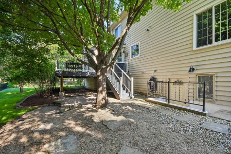 1507 Gardenside Court Naperville IL 60540