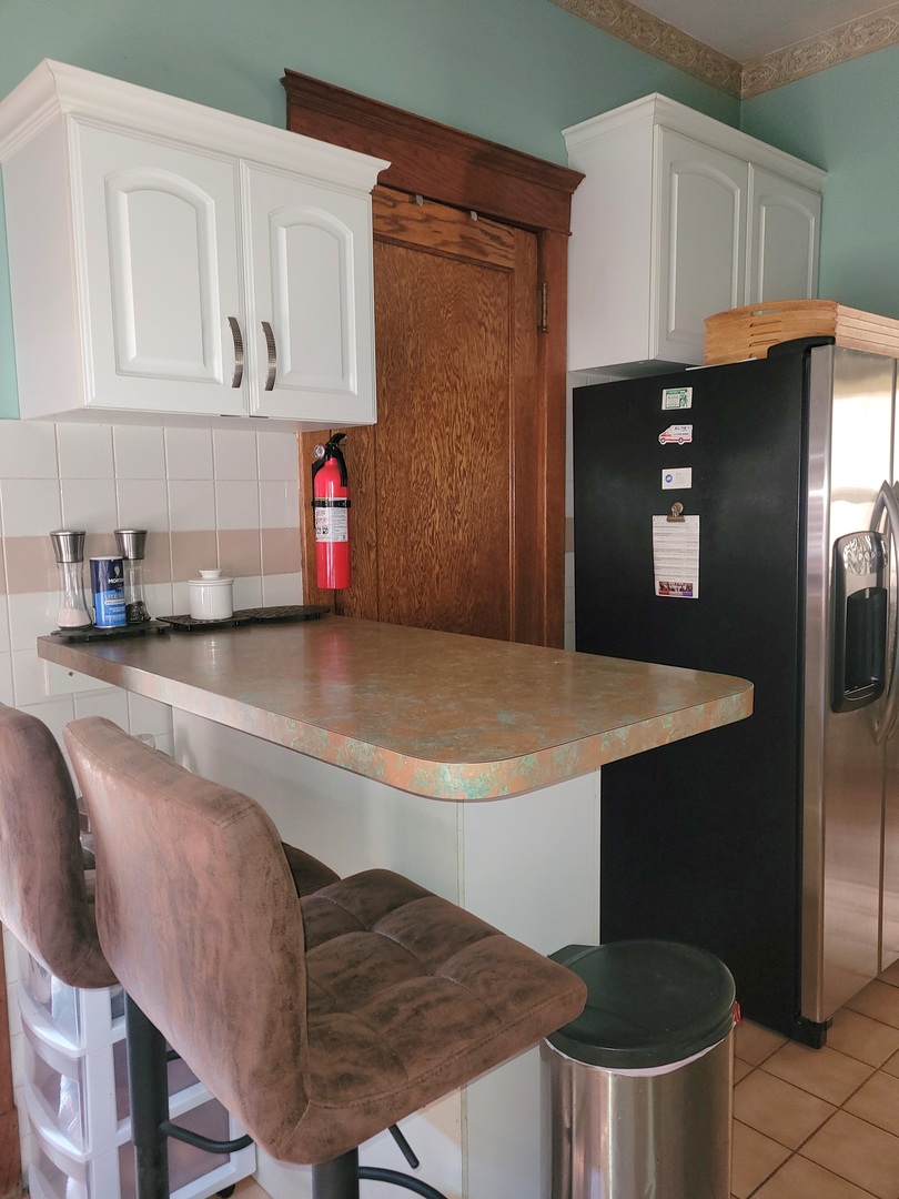 7422 South Coles Avenue Chicago IL 60649